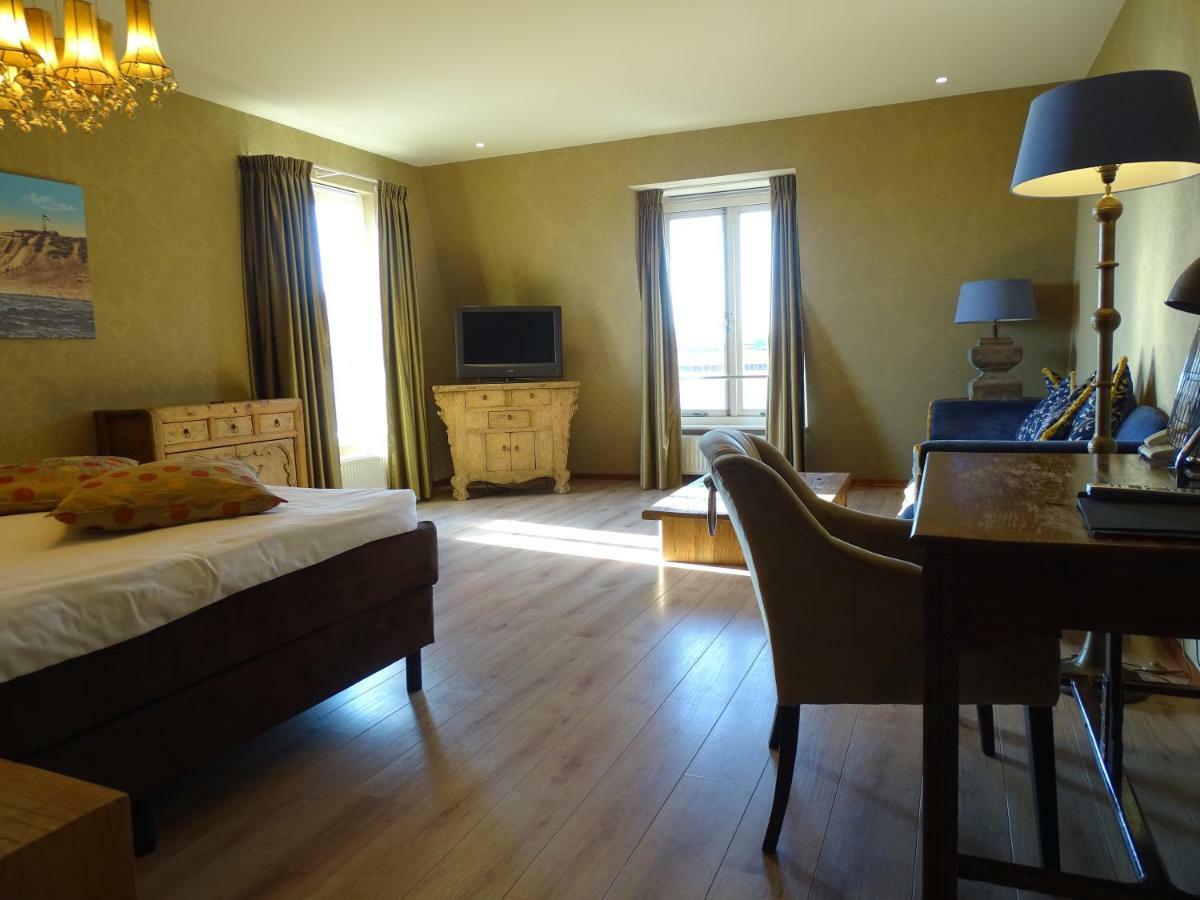 Augusta Hotel IJmuiden Ngoại thất bức ảnh